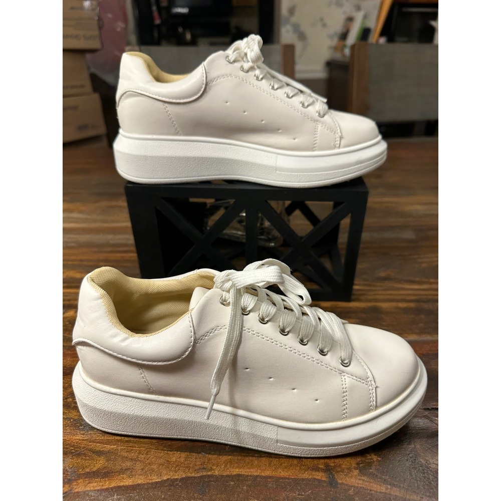CHASE + CHLOE White Platform Sneakers Women's Size 37 Chunky Sole Lace Up - Picture 4 of 11